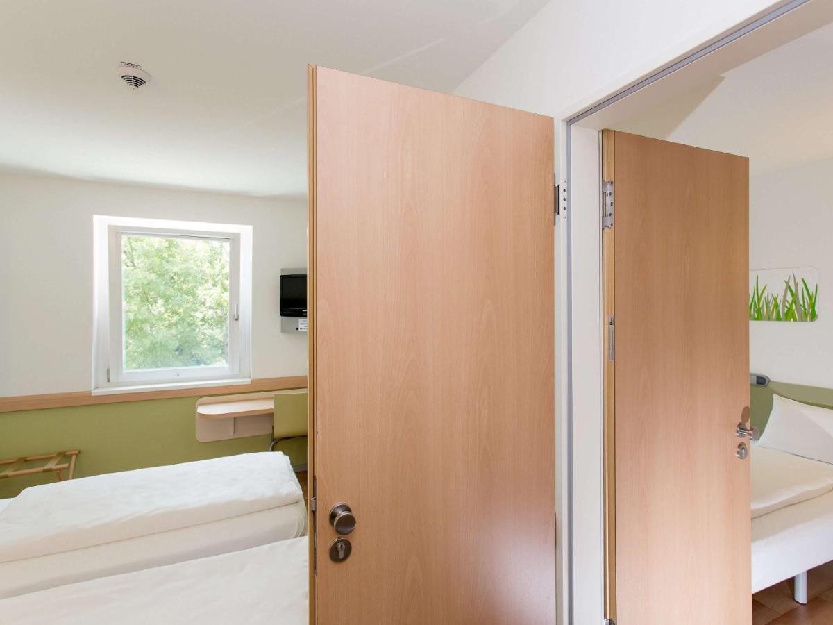 Ibis Budget Augsburg City Εξωτερικό φωτογραφία