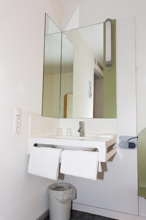 Ibis Budget Augsburg City Δωμάτιο φωτογραφία